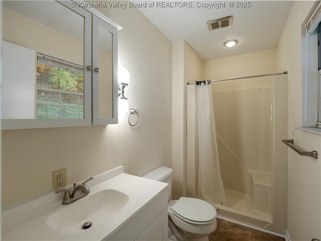 821 Wilderness Drive, Charleston, WV 25312