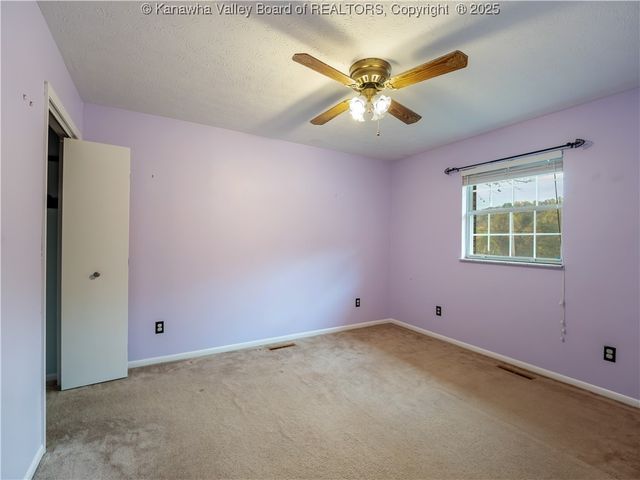 821 Wilderness Drive, Charleston, WV 25312