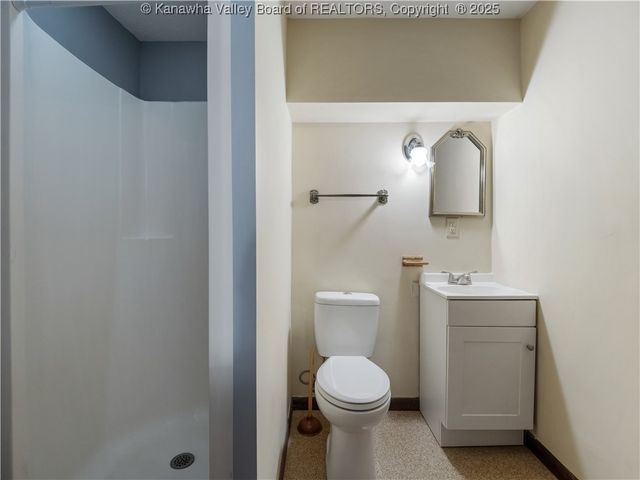 821 Wilderness Drive, Charleston, WV 25312