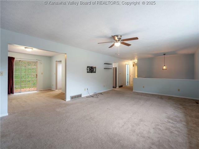 821 Wilderness Drive, Charleston, WV 25312