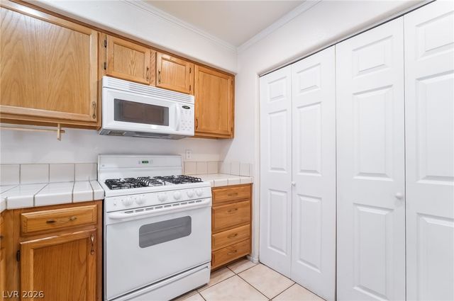 7950 West Flamingo Road 1178, Las Vegas, NV 89147