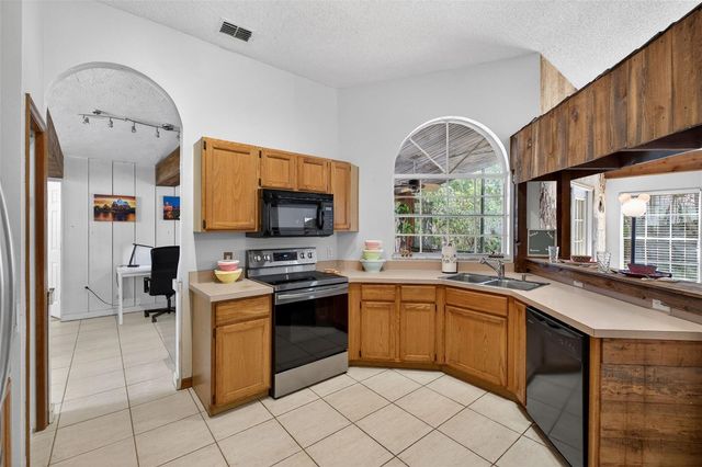 543 PINE LAKE VIEW DRIVE, Davenport, FL 33837