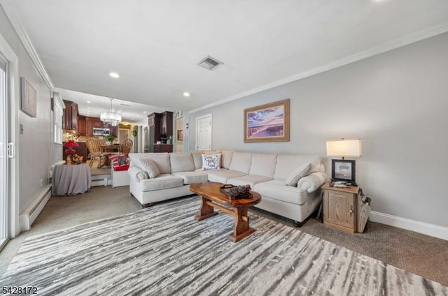 1 JARVAIS TERRACE, Clark Twp., NJ 07066