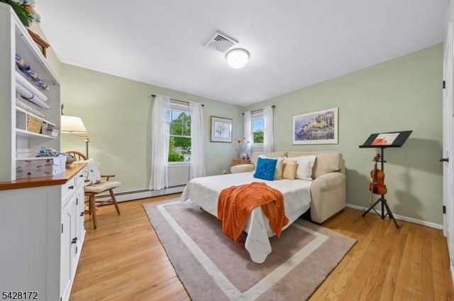 1 JARVAIS TERRACE, Clark Twp., NJ 07066