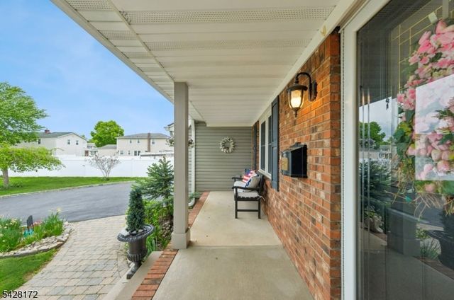 1 JARVAIS TERRACE, Clark Twp., NJ 07066