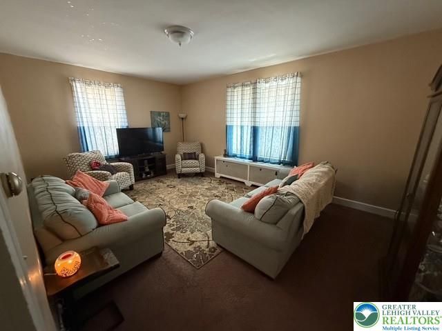 206 South Main, Nazareth Boro, PA 18064