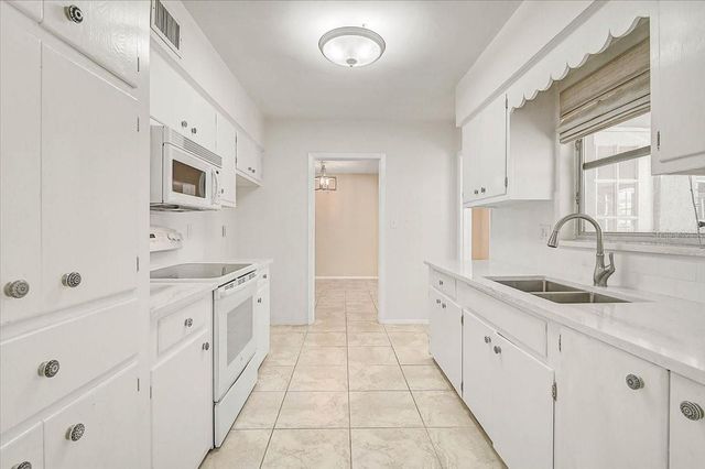 1958 MORRIS STREET, Sarasota, FL 34239