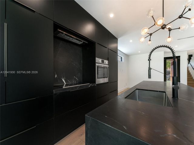 227 NW 39th Street, Miami, FL 33127