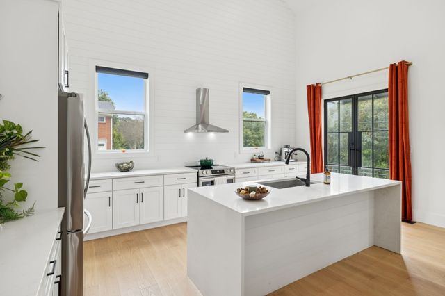 98 Caldwell Drive, Columbia, TN 38401