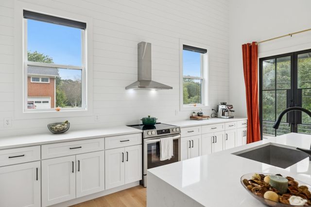 98 Caldwell Drive, Columbia, TN 38401