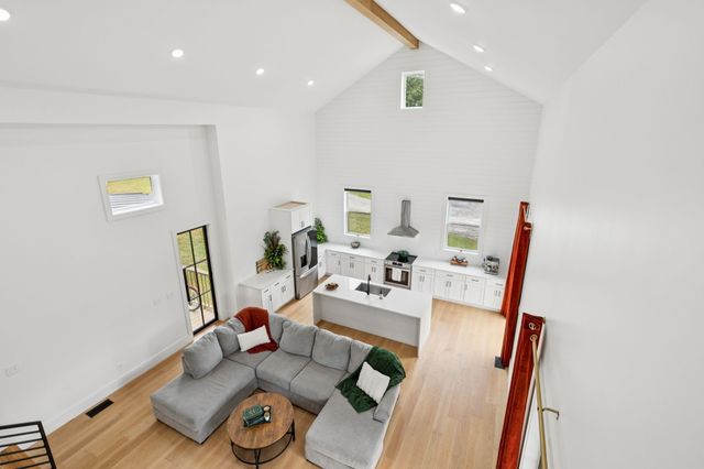 98 Caldwell Drive, Columbia, TN 38401