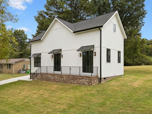 98 Caldwell Drive, Columbia, TN 38401