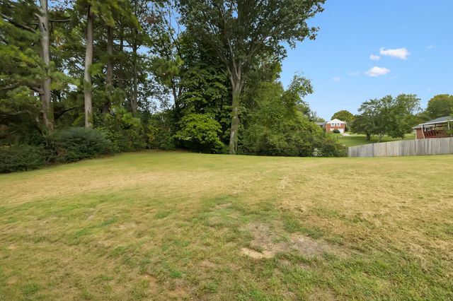 98 Caldwell Drive, Columbia, TN 38401