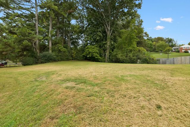 98 Caldwell Drive, Columbia, TN 38401