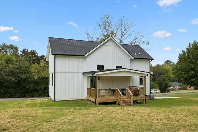 98 Caldwell Drive, Columbia, TN 38401