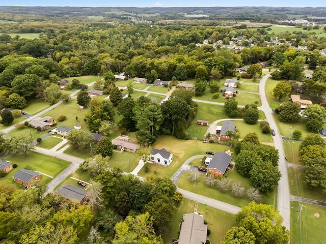 98 Caldwell Drive, Columbia, TN 38401