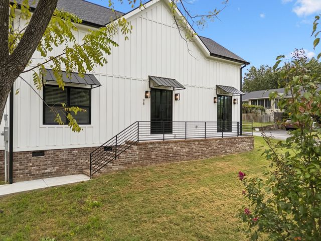 98 Caldwell Drive, Columbia, TN 38401