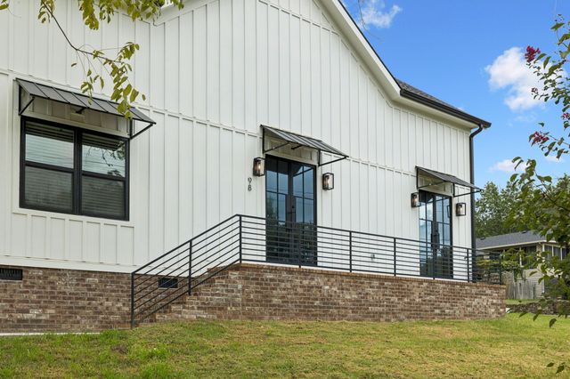 98 Caldwell Drive, Columbia, TN 38401