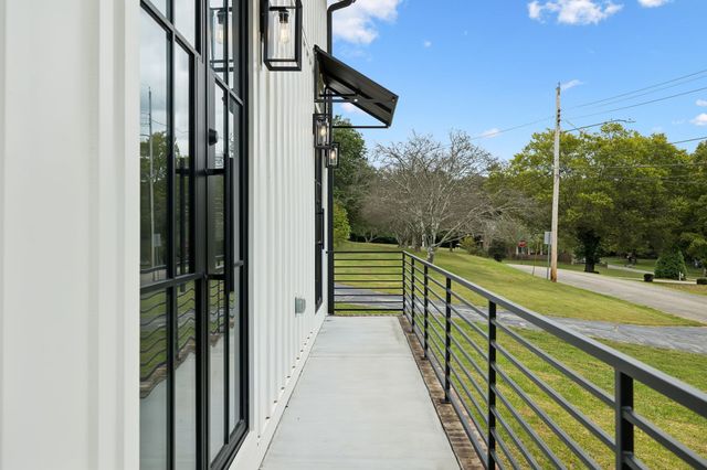 98 Caldwell Drive, Columbia, TN 38401