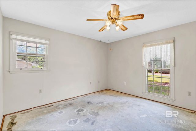 332 Bay Hill Drive, Daphne, AL 36526