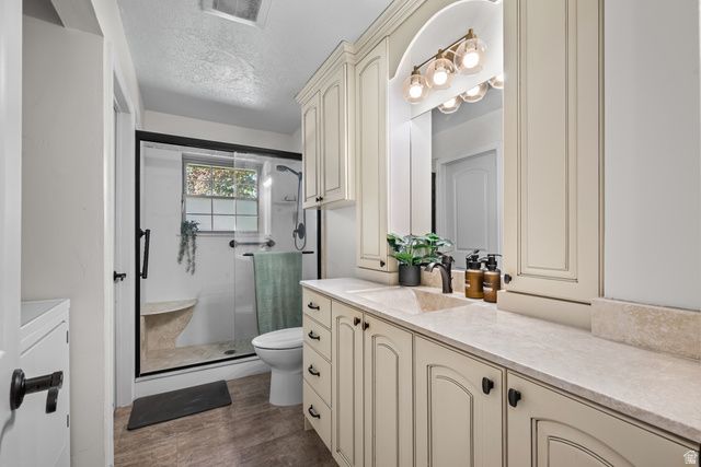 1075 N 200 E, Lehi, UT 84043