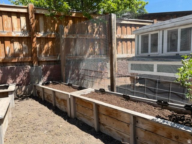 1075 N 200 E, Lehi, UT 84043
