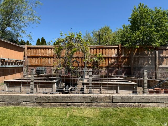 1075 N 200 E, Lehi, UT 84043