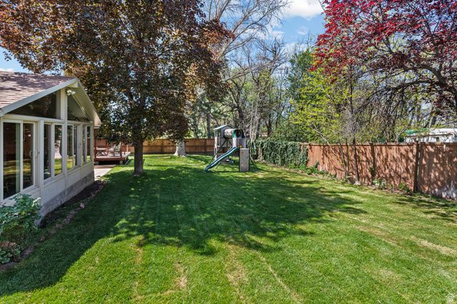 1075 N 200 E, Lehi, UT 84043