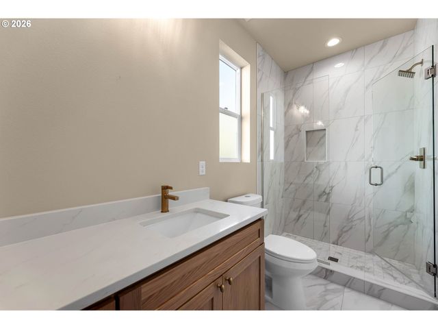 9507 Ne 170TH Ct, Vancouver, WA 98682