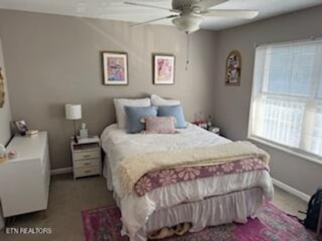 1619 Queen Anne Way, Knoxville, TN 37916