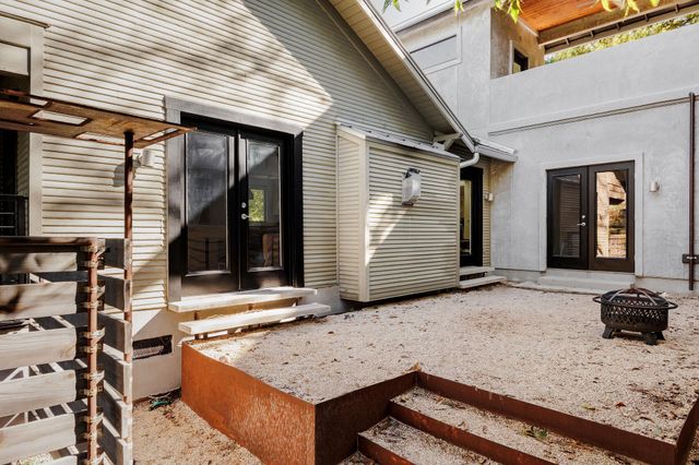 1601 Alameda DR, Austin, TX 78704