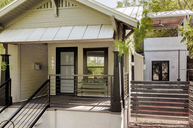 1601 Alameda DR, Austin, TX 78704
