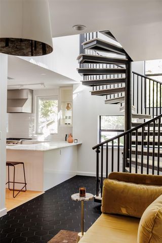 1601 Alameda DR, Austin, TX 78704