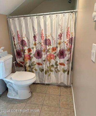1564 Spruce Street, Stroudsburg, PA 18360