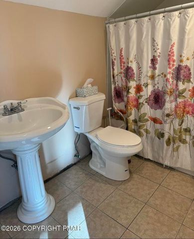 1564 Spruce Street, Stroudsburg, PA 18360