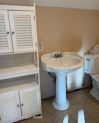 1564 Spruce Street, Stroudsburg, PA 18360