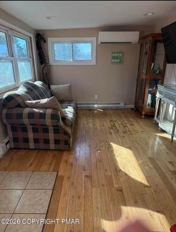 1564 Spruce Street, Stroudsburg, PA 18360