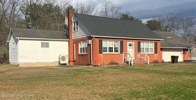 1564 Spruce Street, Stroudsburg, PA 18360