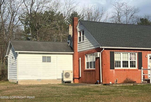 1564 Spruce Street, Stroudsburg, PA 18360