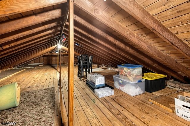 22 Dartford Rd, Parsippany-troy Hills Twp., NJ 07950