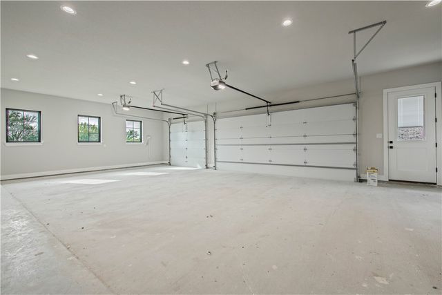 5439 Woodland Park Drive, College Station, TX 77845