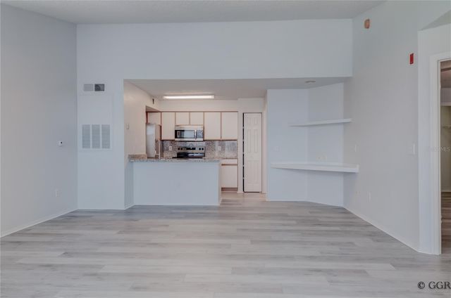 2210 GRAND CAYMAN COURT 1731, Kissimmee, FL 34741