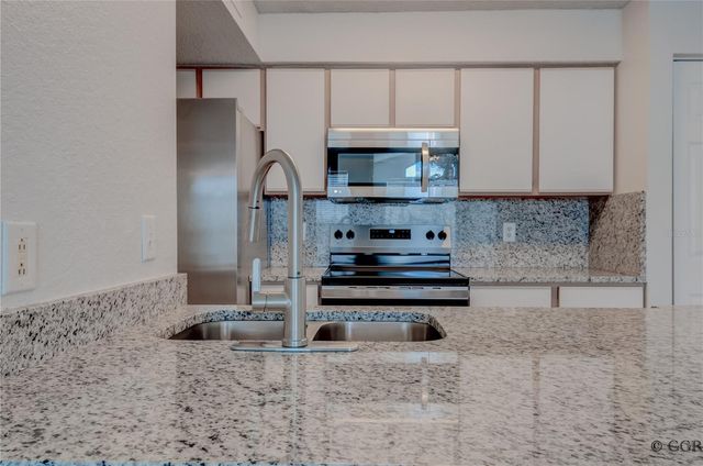 2210 GRAND CAYMAN COURT 1731, Kissimmee, FL 34741