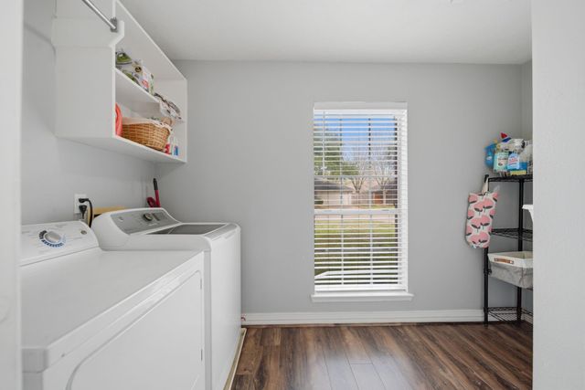 7214 Pembrough Lane, Katy, TX 77494