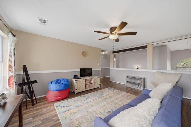 7214 Pembrough Lane, Katy, TX 77494