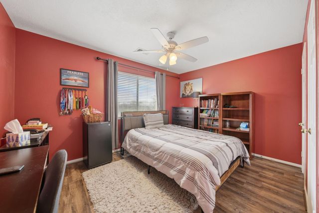 7214 Pembrough Lane, Katy, TX 77494