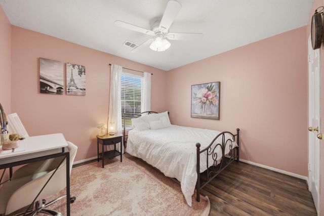 7214 Pembrough Lane, Katy, TX 77494