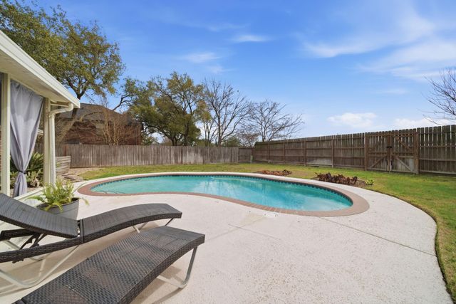 7214 Pembrough Lane, Katy, TX 77494
