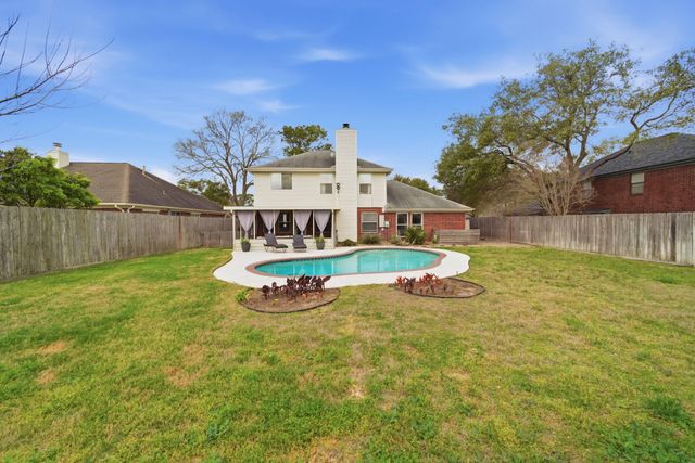 7214 Pembrough Lane, Katy, TX 77494