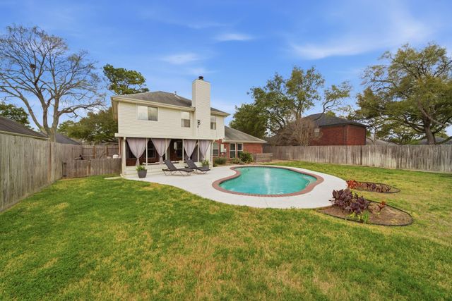 7214 Pembrough Lane, Katy, TX 77494